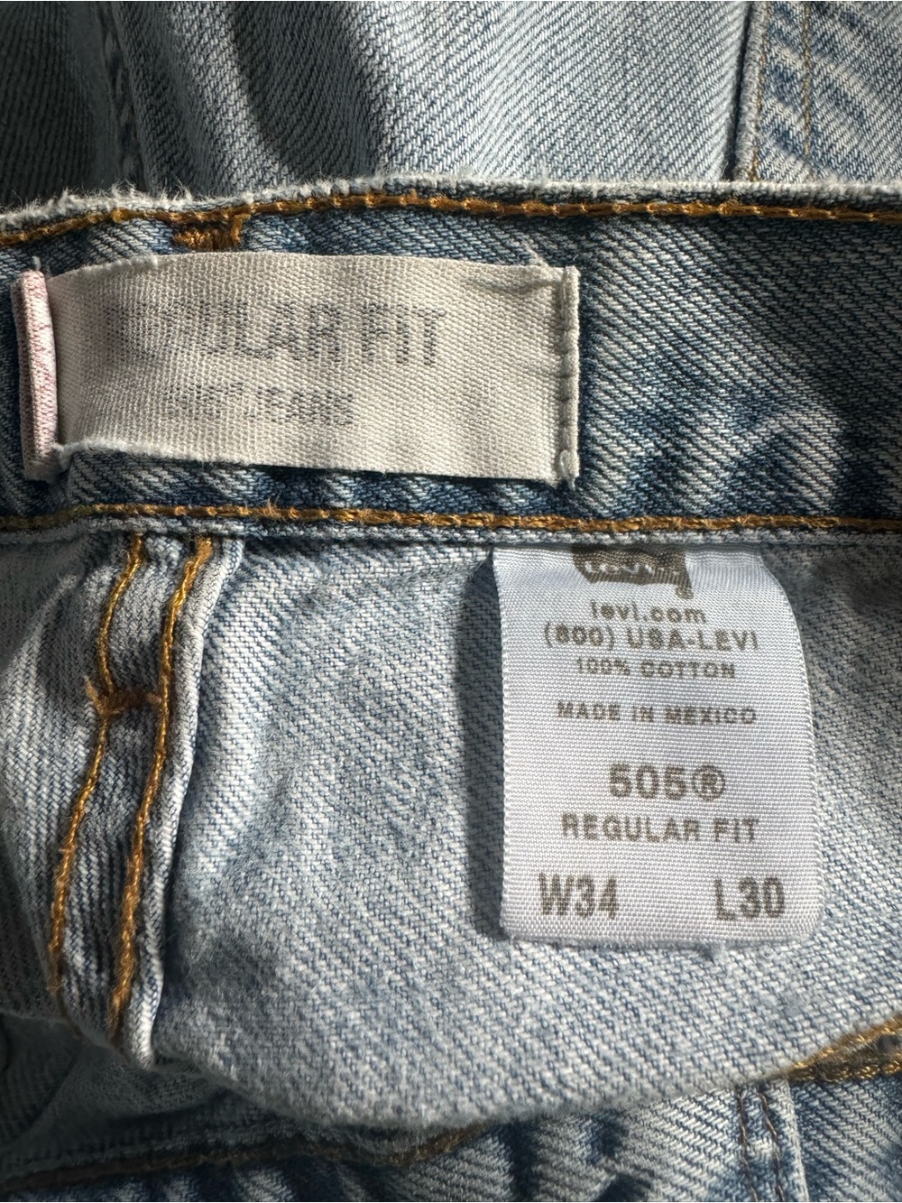 Levi's Light Blue Bootcut Jeans Trio - Picture 6 of 9